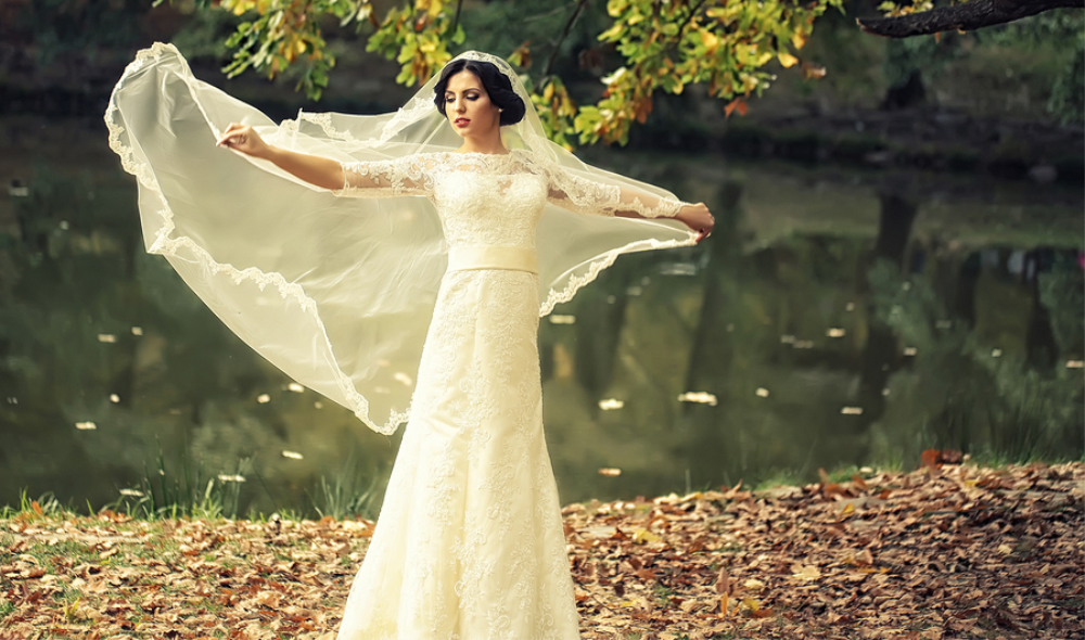 10 Trendy and Unique Fall Wedding Ideas for Brides